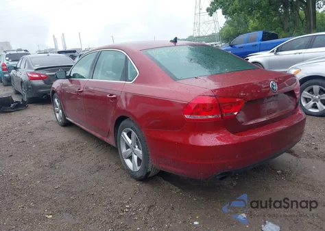 2015 Volkswagen Passat 1.8T Limited Edition from USA, damaged, VIN 1VWAT7A33FC117833